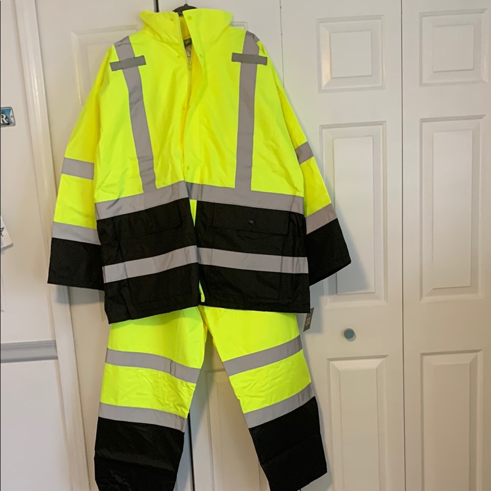 High Visibility Reflective Safety Suit